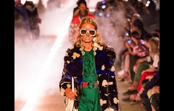 Nechybí ani stylové overaly