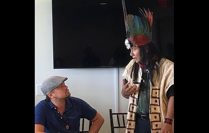 Leonardo se setkává s nejrůznějšími lidmi, kteří se starají o přírodu. 