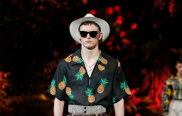 Kolekce je plná exotických vzorů