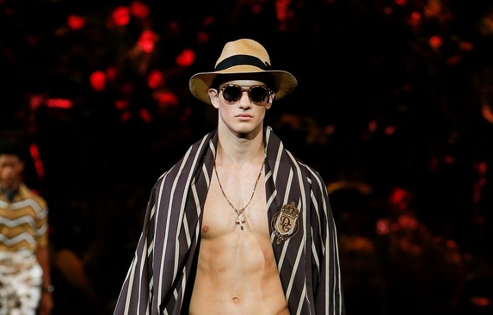 Kolekce vybízí k odhalenosti