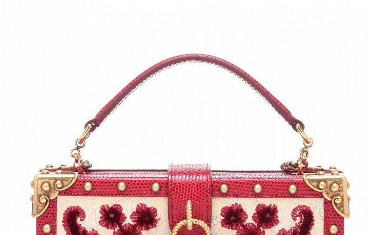 Extravagance a práce s detaily Dolce & Gabbana