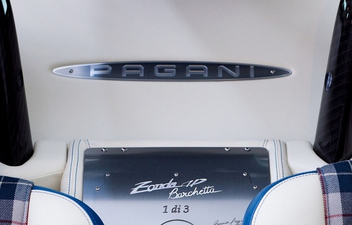 Zonda Pagani HP Barchetta, interiér