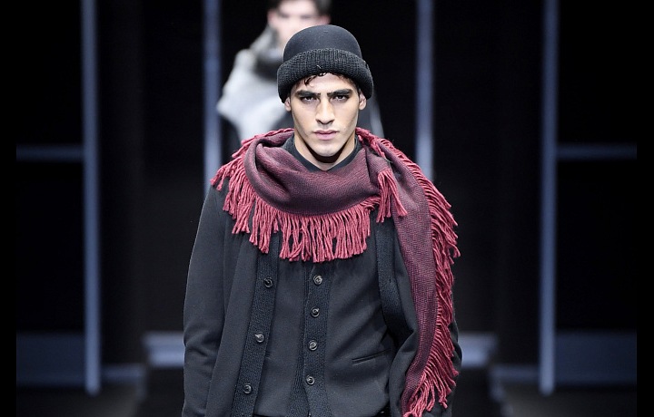 Emporio Armani nabízí luxusní zajímavou módu