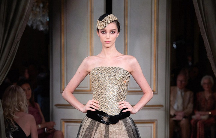 Luxusní doplňky dotváří glamour look