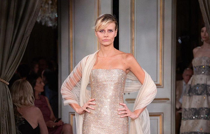 Luxusní doplňky dotváří glamour look