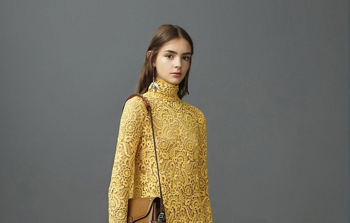 Valentino Spring 2017 - inspirováno Kubou