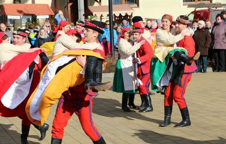 Masopust v Stráních