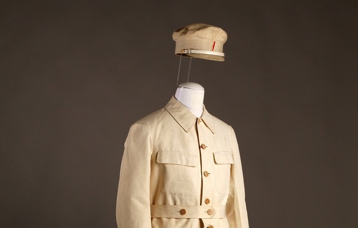 Vycházkový oblek TGM