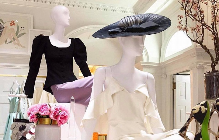 Luxus dýchá ze všech prostorů butiku