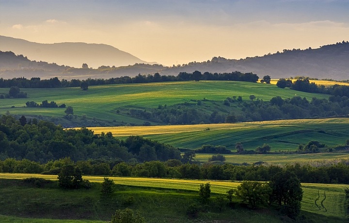 Přestavte si, že po přírodní katastrofě taková panoramata už k vidění nebudou.