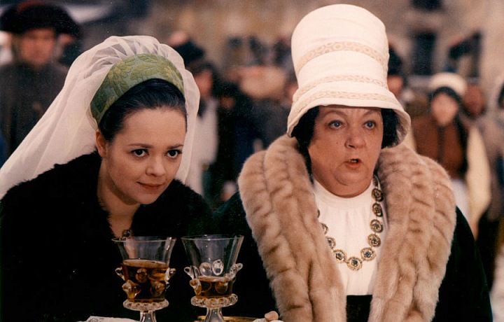 Macecha s dcerou z pohádky o Popelce