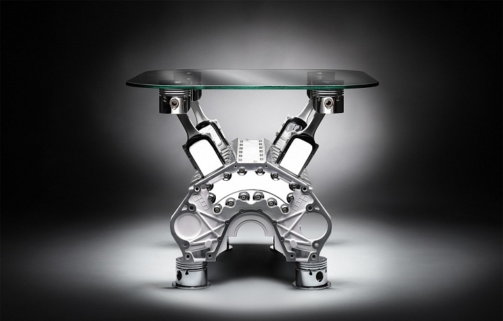 BMW 750i blok motoru