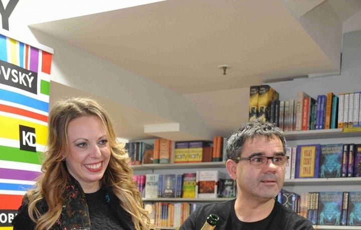 Křest knihy Cela č.33 v knihkupectví Dobrovský