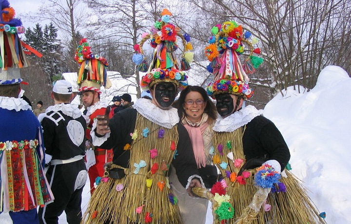 Bývalá předsedkyně Poslanecké sněmovny si dny volna užívá dosyta. 