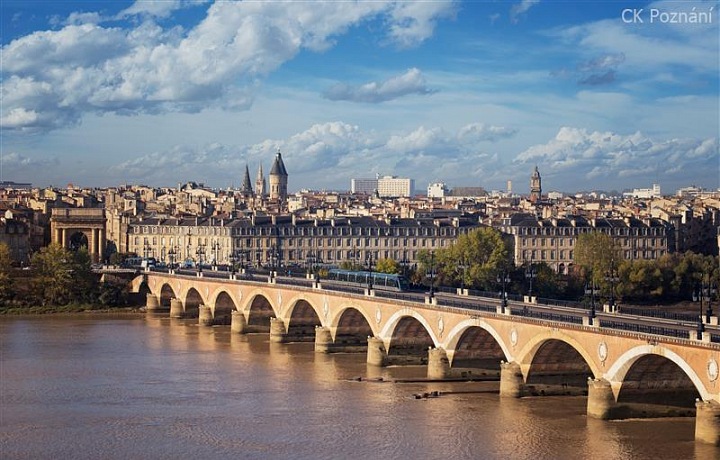 V Bodeaux se očekává otevření obrovské výstavy.