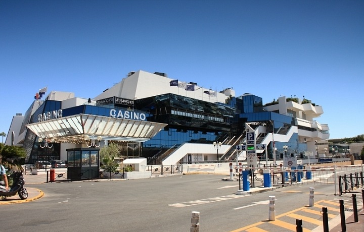 Festivalový a kongresový palác v Cannes