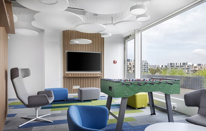 Saint-Gobain, free zone