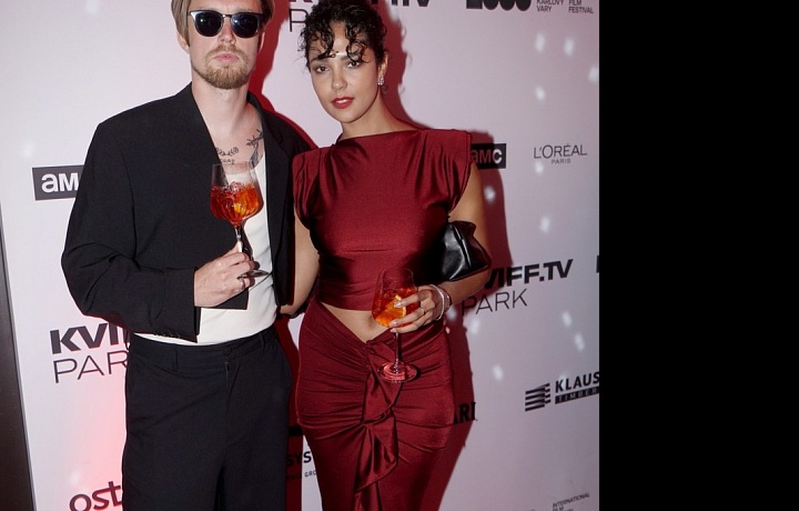 Alžběta Ferencová a Paullie Garand