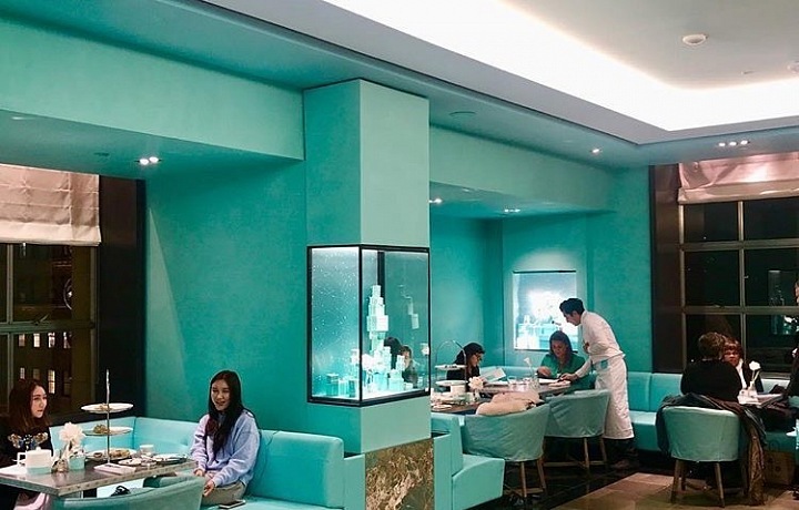 Snídaně u Tiffanyho na Štědrý den