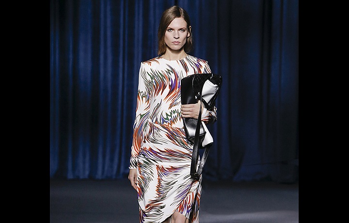 Kolekci zdobí výrazné struktury