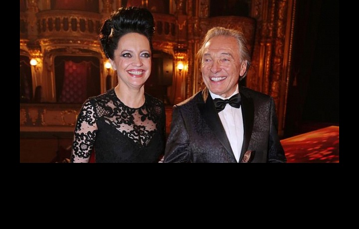 Zpěváci Lucie Bílá a Karel Gott