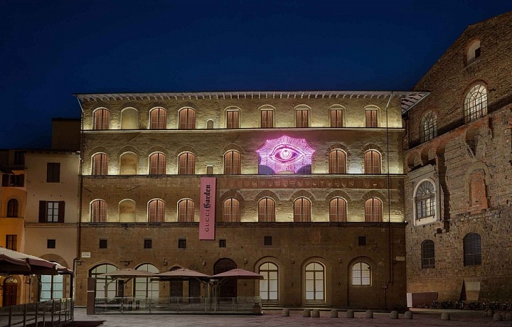 Gucci restaurace v poklidném stylu