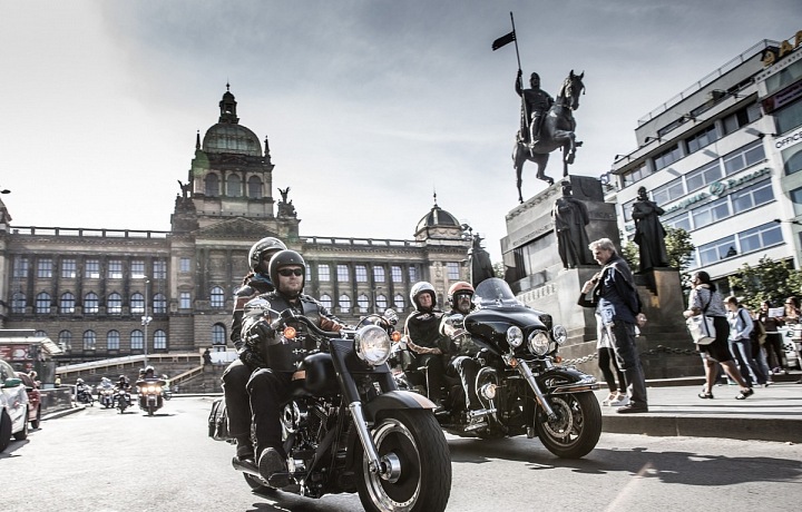 Oslavy 115. výročí Harley-Davidson v Praze