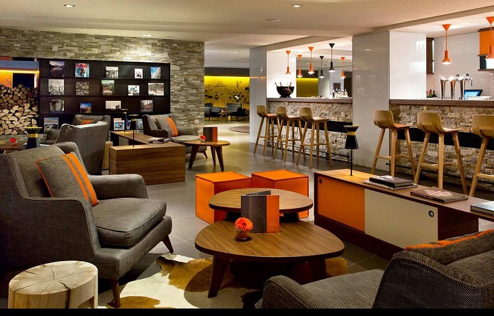 Hotel Héliopic, restaurace