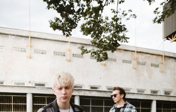 Adam Mišík a Enthic v projektu Hills 97.