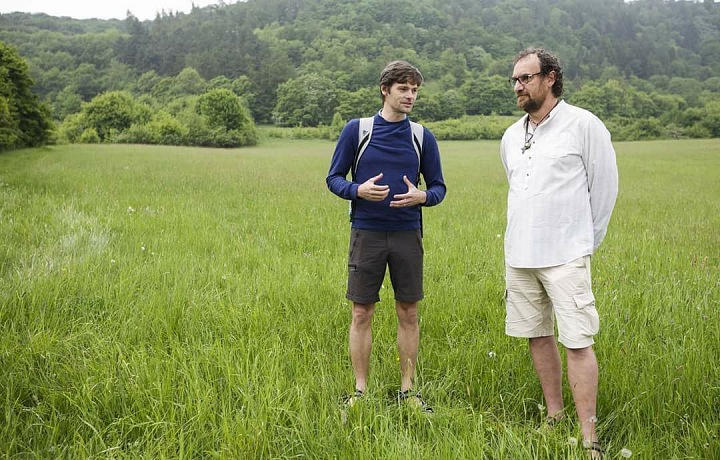 Marek rád vyráží do přírody.