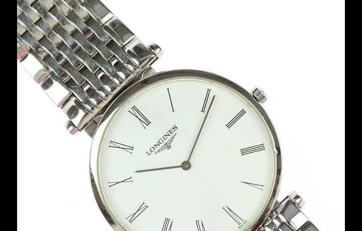 Luxusní hodinky LONGINES.