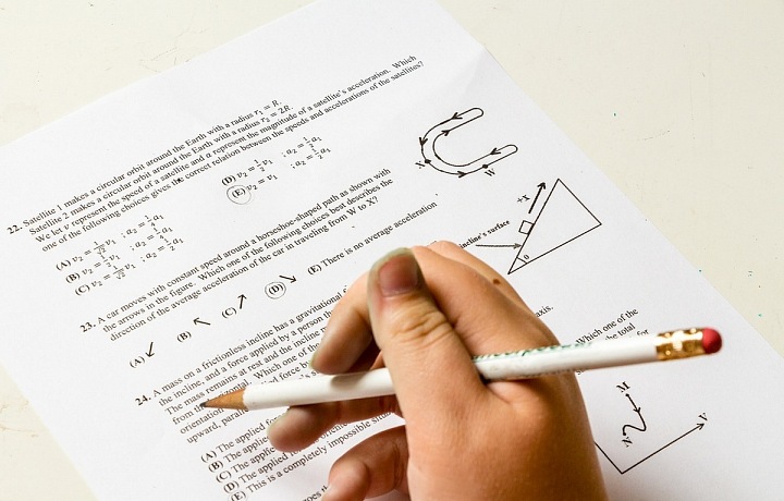 Kdo tohle našim dětem bude jednou vysvětlovat? Já určitě ne. 