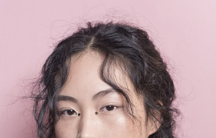 Luxusní make-up s flitry