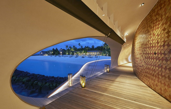 Velrybářský bar St Regis, Maledivy