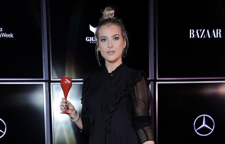 Jitka Nováčková, šaty Pietro Filipi