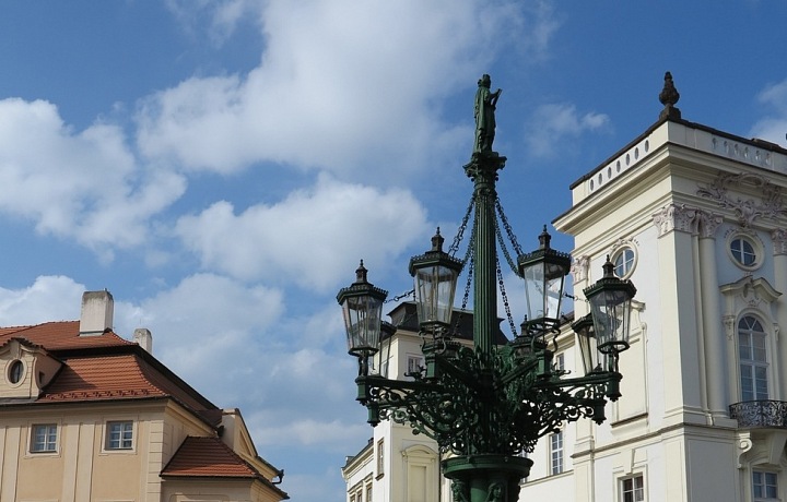 Hradčanské náměstí