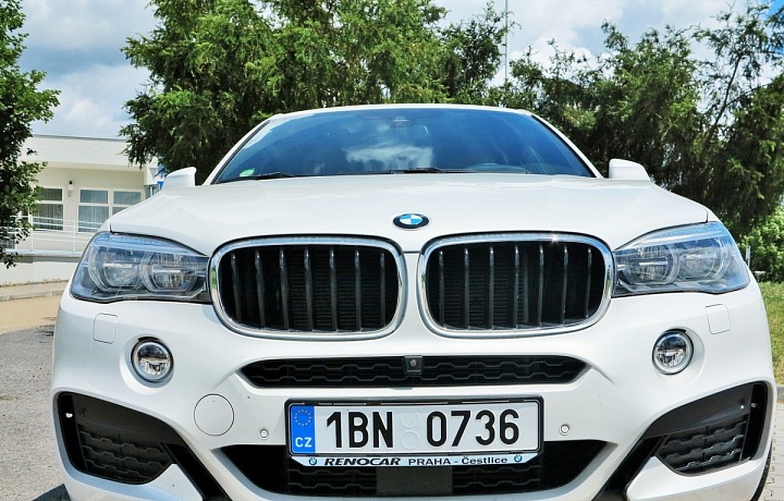 Luxusní design vozu