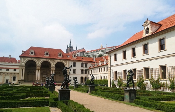 Valdštejnská zahrada