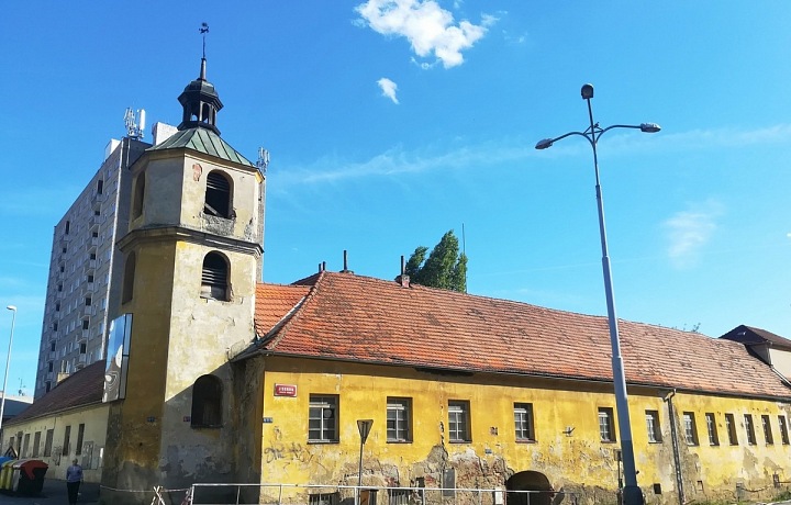 Dominikánský dvůr