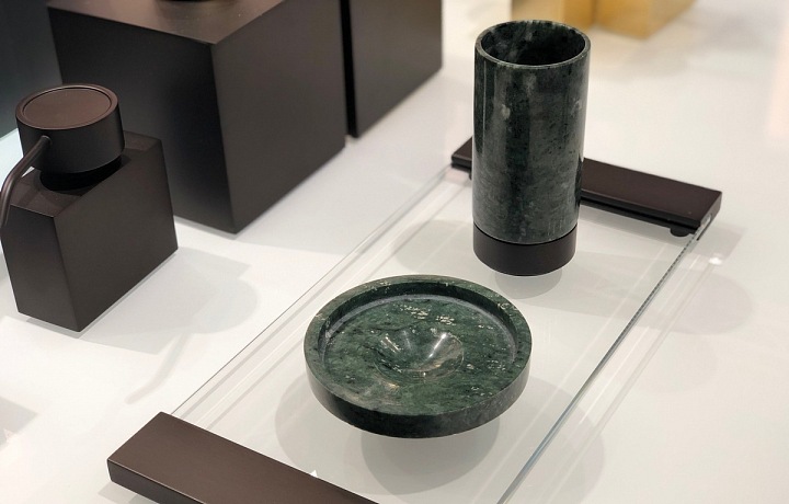 Luxusní koupelnové doplňky