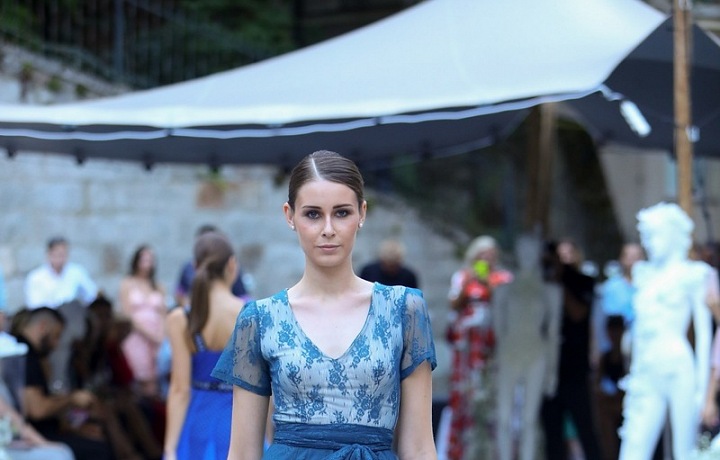 Přehlídka Poner Art of Love