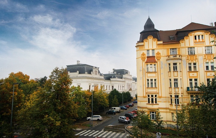 Klidné bydlení v Holešovicích