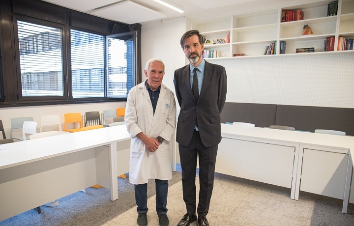 Profesor Pavel Pafko se svým následovníkem, profesorem Robertem Lischkem