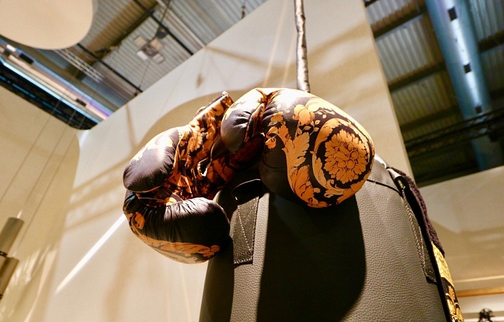 Versace Milanese in spirit