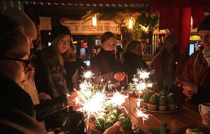 Rozsvěcování ministromečků. 