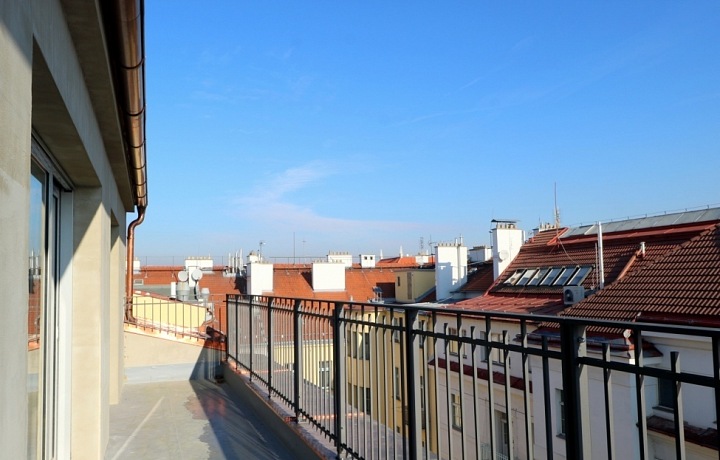 Exkluzivní bydlení, Rašínovo nábřeží