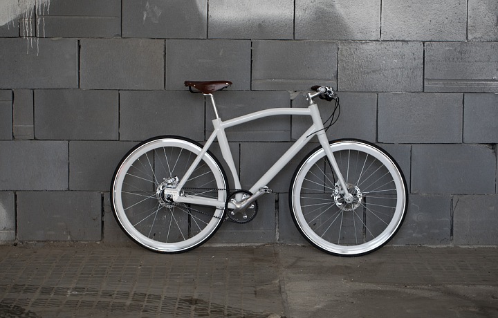 Kolo Suveren, Urban line