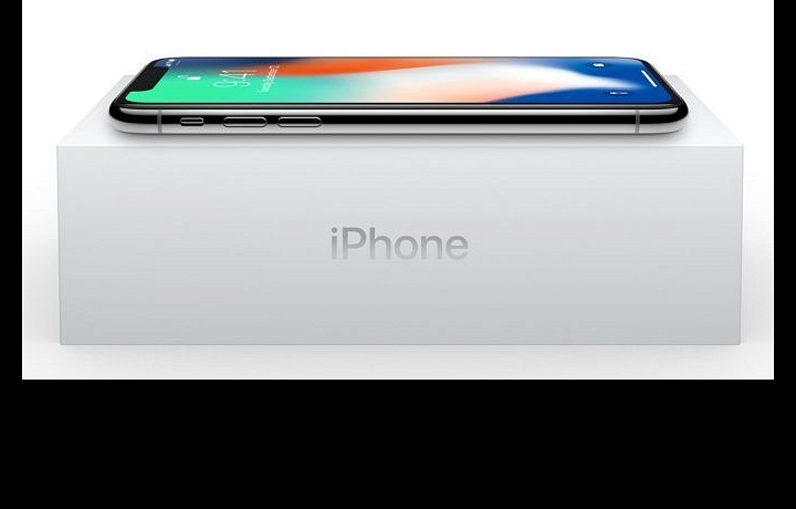iPhone X prodejní balení
