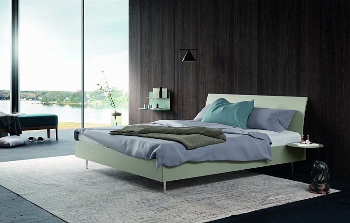 Designové novinky 2018, Postel IZZY, Interlübke