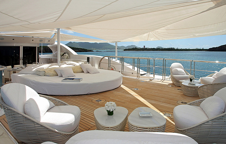 Zařízení luxusní jachty Lady Lara Benetti